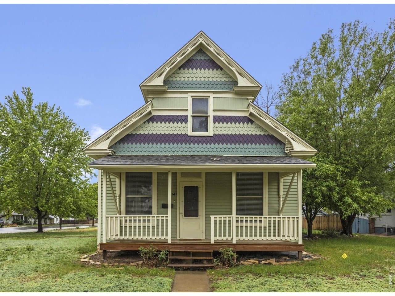 601 Walnut, Windsor