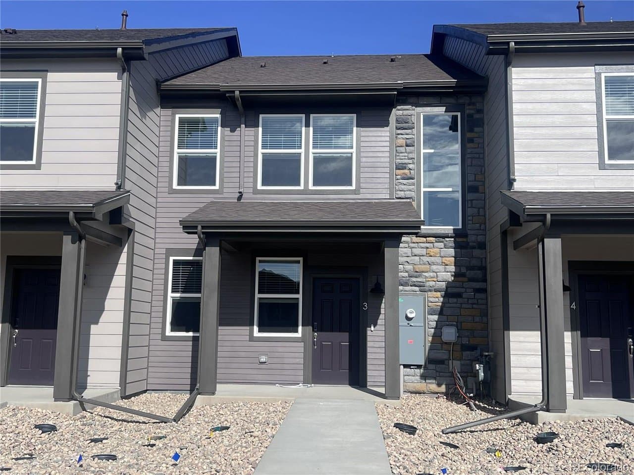 1596 Riverplace #3, Windsor